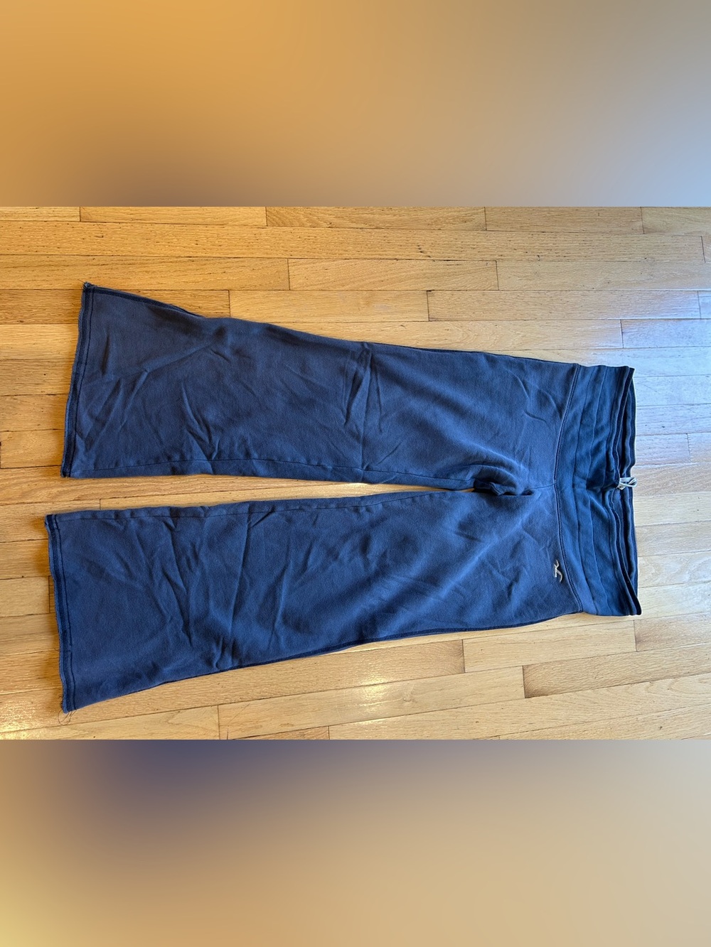 Hollister Slate Blue Sweatpants Womens M with Lined Drawstring Waist Flare Leg - Picture 4 of 4